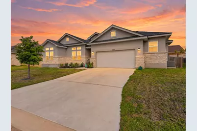 104 Madrona Lane, Fredericksburg, TX 78624 - Photo 1