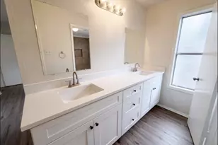 3702 Kandy Dr Kay St, Austin, TX 78749 - Photo 6