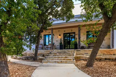 118 Phlox Trl, Fredericksburg, TX 78624 - Photo 2