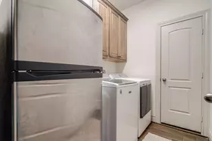 411 Cypress, Fredericksburg, TX 78624 - Photo 26