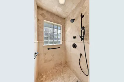 327 S Stag Trail, Fredericksburg, TX 78624 - Photo 16