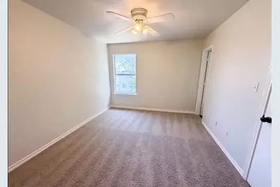 1555 Parkfield N Park St #Cir, Round Rock, TX 78664 - Photo 6