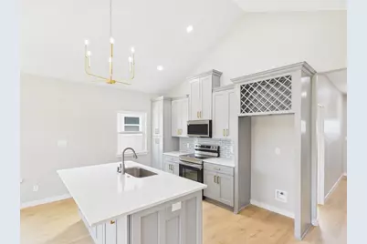 126 Feather Way, Fredericksburg, TX 78624 - Photo 4