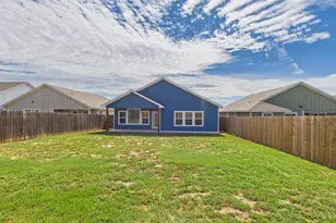 126 Feather Way, Fredericksburg, TX 78624 - Photo 2
