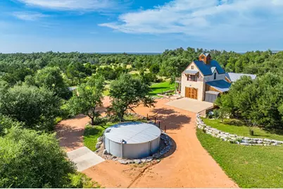 1400 Arbor Ridge Rd, Fredericksburg, TX 78624 - Photo 42