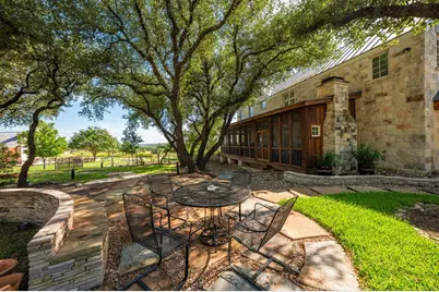 1400 Arbor Ridge Rd, Fredericksburg, TX 78624 - Photo 28