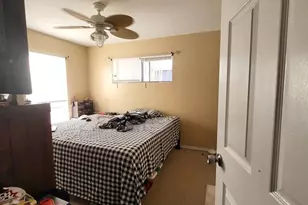 311 W Burbank St, Fredericksburg, TX 78624 - Photo 8