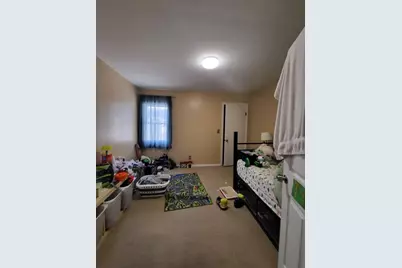 311 W Burbank St, Fredericksburg, TX 78624 - Photo 6