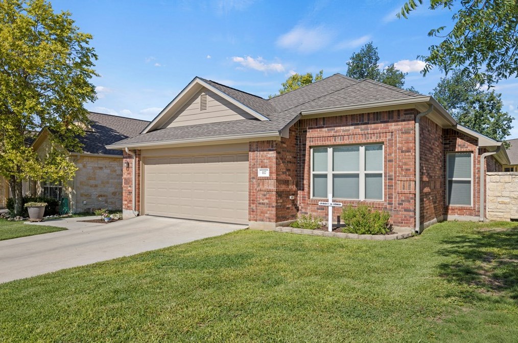 117 Clyde Run, Fredericksburg, TX 78624-3567