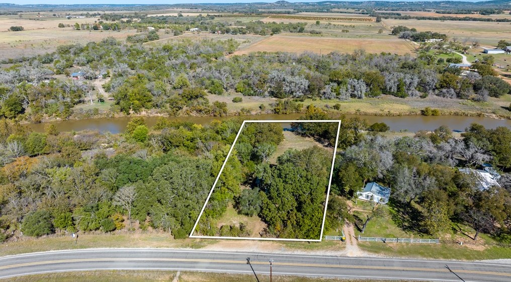 181 Ranch Rd 1, Stonewall, TX 78671