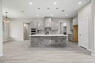 227 Riley Ln, Fredericksburg, TX 78624 - Photo 4