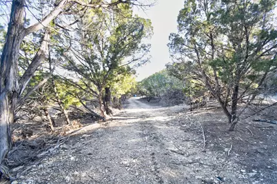 904 Olympic Dr, Kerrville, TX 78028 - Photo 2