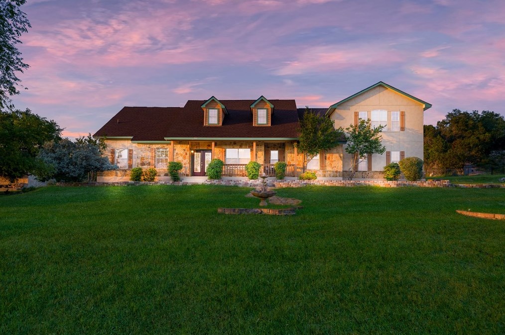 546 Mystic Shores Blvd, Spring Branch, TX 78070