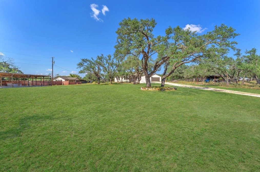 24250 W Us Hwy 290, Knoxville, TX 78631