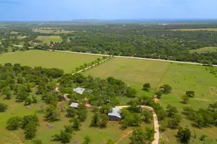 11446 N State Hwy 16, Fredericksburg, TX 78624 - Photo 6