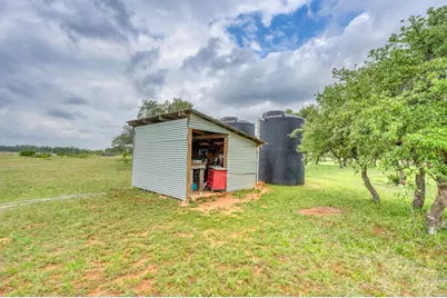 11446 N State Hwy 16, Fredericksburg, TX 78624 - Photo 14