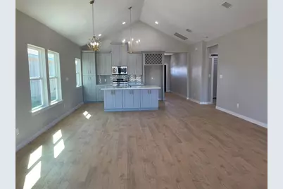 126 Feather Way, Fredericksburg, TX 78624 - Photo 6