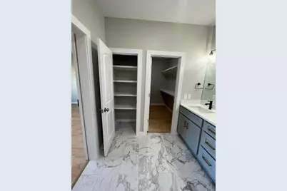 126 Feather Way, Fredericksburg, TX 78624 - Photo 14