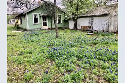 809 N Llano St, Fredericksburg, TX 78624 - Photo 1