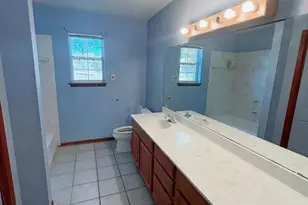 172 Schattenbaum Dr, Fredericksburg, TX 78624 - Photo 12