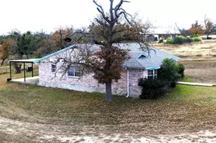 172 Schattenbaum Dr, Fredericksburg, TX 78624 - Photo 4
