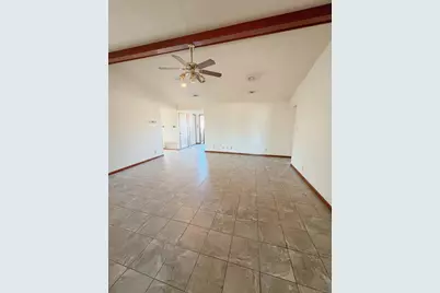 172 Schattenbaum Dr, Fredericksburg, TX 78624 - Photo 10