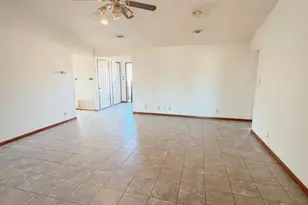 172 Schattenbaum Dr, Fredericksburg, TX 78624 - Photo 10