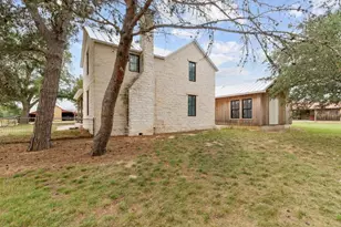 1410 Grapetown Rd, Fredericksburg, TX 78624 - Photo 14