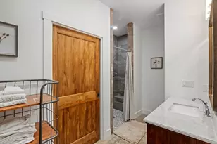 1410 Grapetown Rd, Fredericksburg, TX 78624 - Photo 54