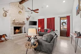 1410 Grapetown Rd, Fredericksburg, TX 78624 - Photo 26