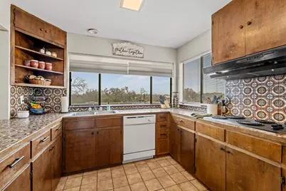 207 Broken Spur, Mountain Home, TX 78058 - Photo 8