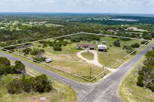 207 Broken Spur, Mountain Home, TX 78058 - Photo 18