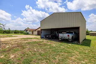 207 Broken Spur, Mountain Home, TX 78058 - Photo 34