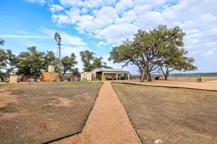 888 Dietrich Rd, Fredericksburg, TX 78624 - Photo 22