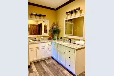 646 Victor Eckhardt Rd, Fredericksburg, TX 78624 - Photo 42