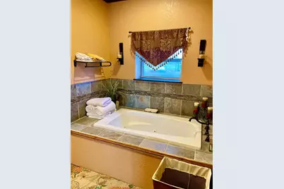 646 Victor Eckhardt Rd, Fredericksburg, TX 78624 - Photo 28