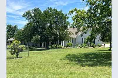 106 Abierto Cove Dr, Blanco, TX 78606 - Photo 2