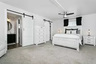 333 W Burbank St, Fredericksburg, TX 78624 - Photo 14