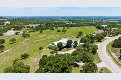 372 E Distant View Dr, Fredericksburg, TX 78624 - Photo 38