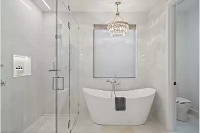 106 E College St, Fredericksburg, TX 78624 - Photo 14