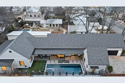 106 E College St, Fredericksburg, TX 78624 - Photo 32