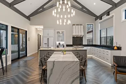 106 E College St, Fredericksburg, TX 78624 - Photo 8