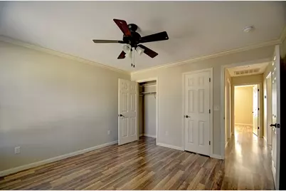 2910 Memorial Blvd, Kerrville, TX 78028 - Photo 18