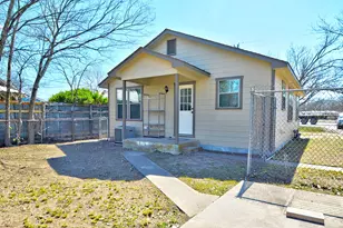 2910 Memorial Blvd, Kerrville, TX 78028 - Photo 22