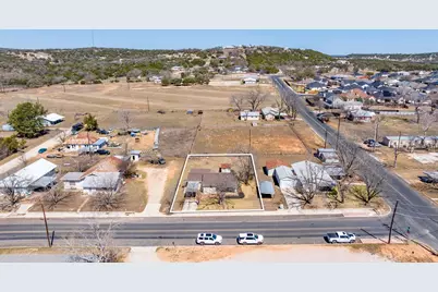 204 Morning Glory Dr, Fredericksburg, TX 78624 - Photo 32