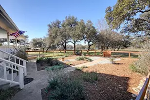 384 Sunset Ridge Rd, Blanco, TX 78606 - Photo 6