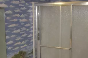 206 W Glenmoor Dr, Fredericksburg, TX 78624 - Photo 10