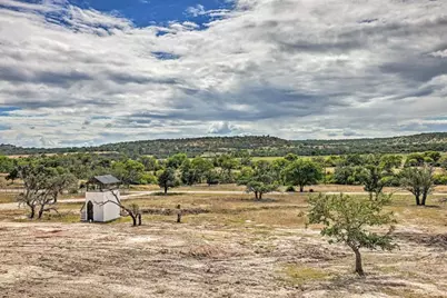 2363 Usener Rd, Fredericksburg, TX 78624 - Photo 40