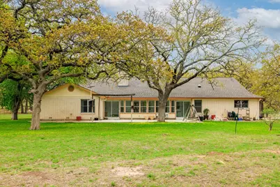1416 Countryside Bend, Fredericksburg, TX 78624 - Photo 20