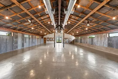 208 Danos Rd., Fredericksburg, TX 78624 - Photo 6